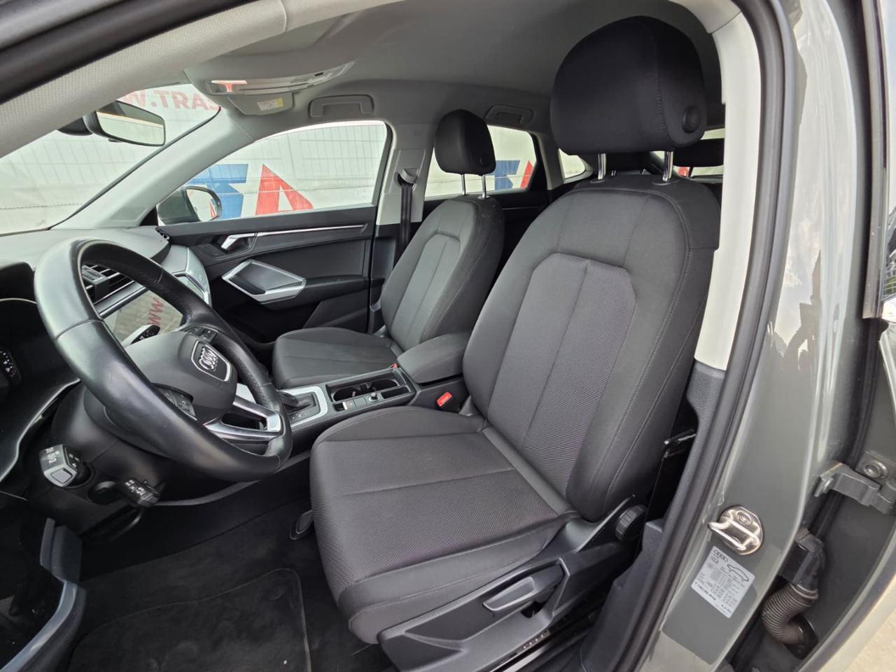 AUDI Q3 SPB 35 TDI quattro S tronic Business Plus 11/2023 - immagine 11
